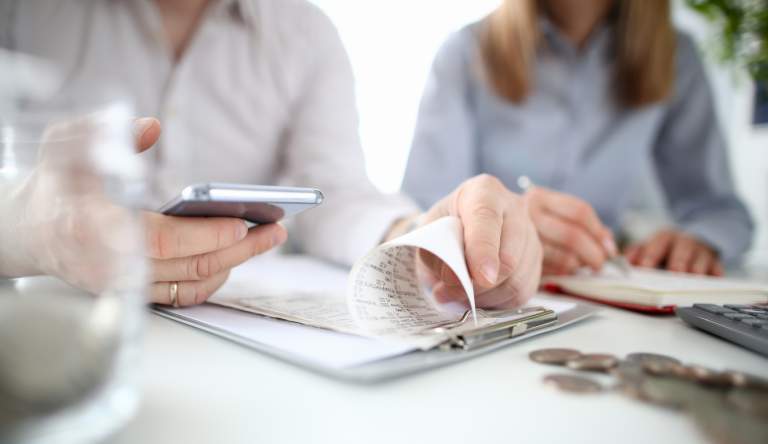 Master Your Spending: Why a Deal Budget Matters and How to Build One