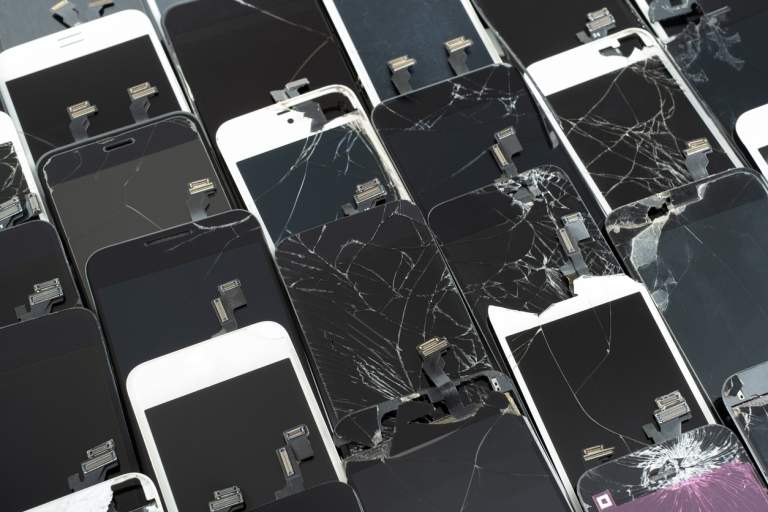 Refurb Finds Hidden Tech Deals You Don’t Want to Miss
