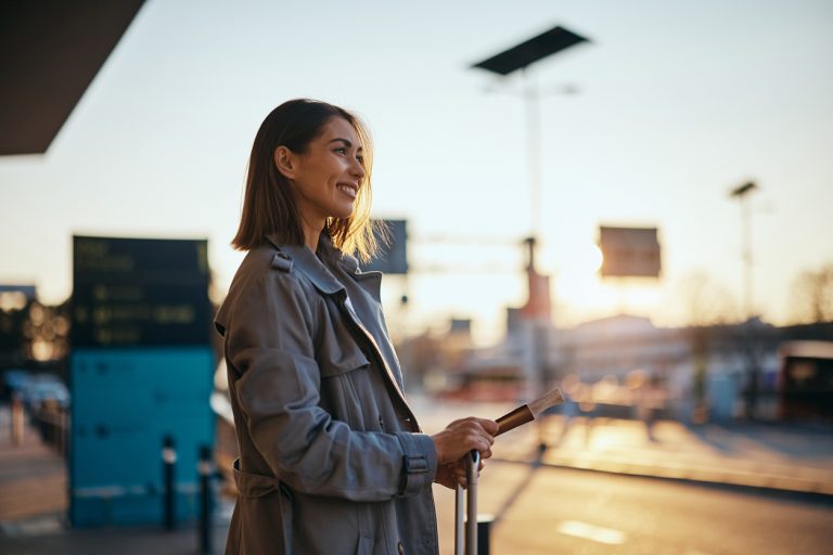Layover Love Stories: Turning Airport Stops Into Mini Adventures